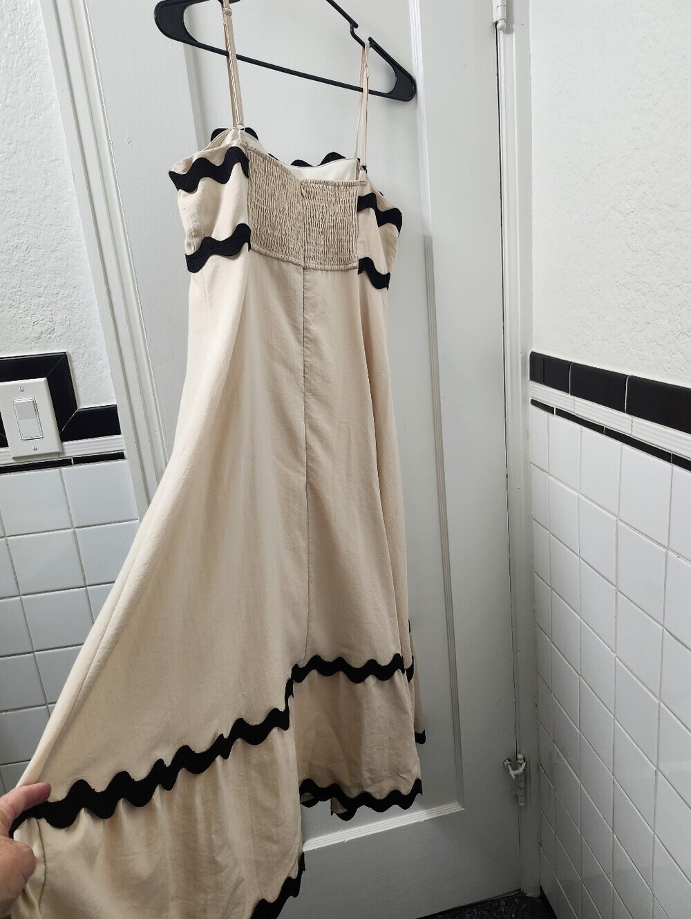 Cream Maxi Dress With Ric Rac Trim - Picture 3 of 8